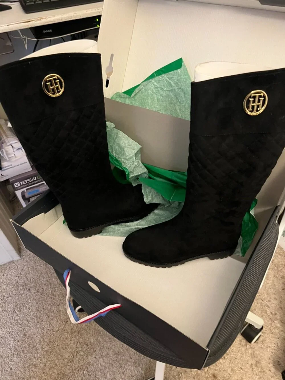 Designer Tommy Hilfiger Boots - Picture 2 of 7